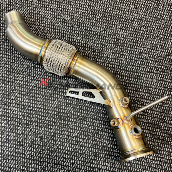 High-quality downpipe for BMW E60 E61 525d 525xd 530d 530xd with M57N2 (M57TU2) engine