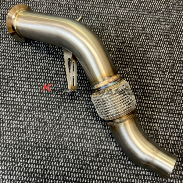 High-quality downpipe for BMW E60 E61 525d 525xd 530d 530xd with M57N2 (M57TU2) engine
